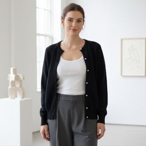 Vintage Black Wool-Blend Cardigan with Pearl Buttons SZ XS/S